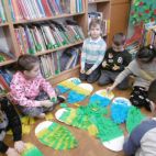 Leśne Skrzaty i Jeżyki w bibliotece