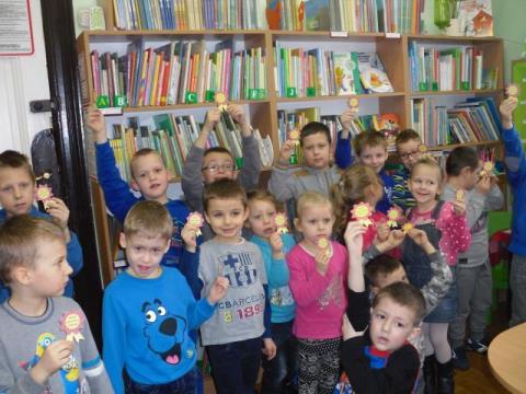 Przedszkolaki w bibliotece